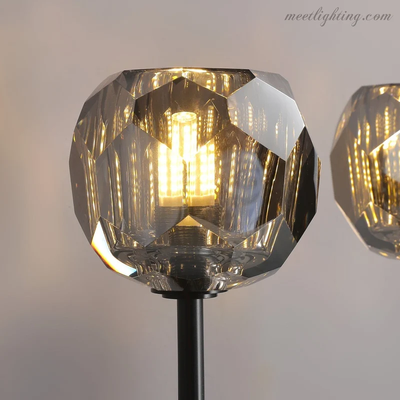 Dubbele Wandlamp met Kristalglazen Bollen Messing 71cm Hoog Handgeslepen Luxe Verlichting Modern Woonkamer | Sansoti