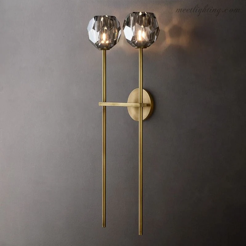 Dubbele Wandlamp met Kristalglazen Bollen Messing 71cm Hoog Handgeslepen Luxe Verlichting Modern Woonkamer | Sansoti