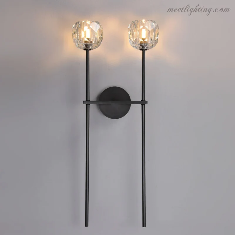 Dubbele Wandlamp met Kristalglazen Bollen Messing 71cm Hoog Handgeslepen Luxe Verlichting Modern Woonkamer | Sansoti