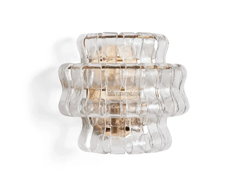 Wandlamp met Gebogen Getextureerd Glas en Messing Afwerking voor Sfeervol Licht in Woonkamer en Slaapkamer | Sansoti