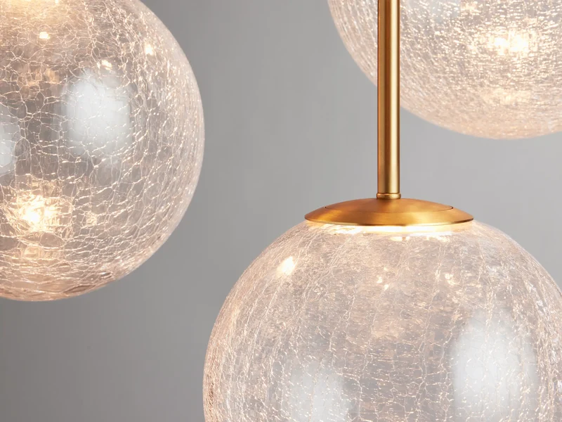 Ronde Hanglamp met Glazen Bollen Messing en Craquelé Glas Verstelbaar voor Hoge Ruimtes LED Kroonluchter | Sansoti