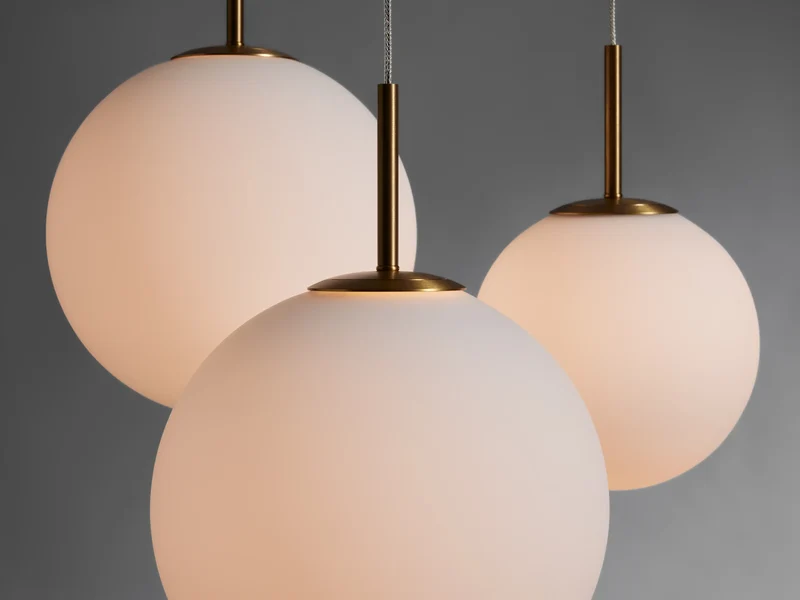 Ronde Hanglamp met Glazen Bollen Messing en Craquelé Glas Verstelbaar voor Hoge Ruimtes LED Kroonluchter | Sansoti