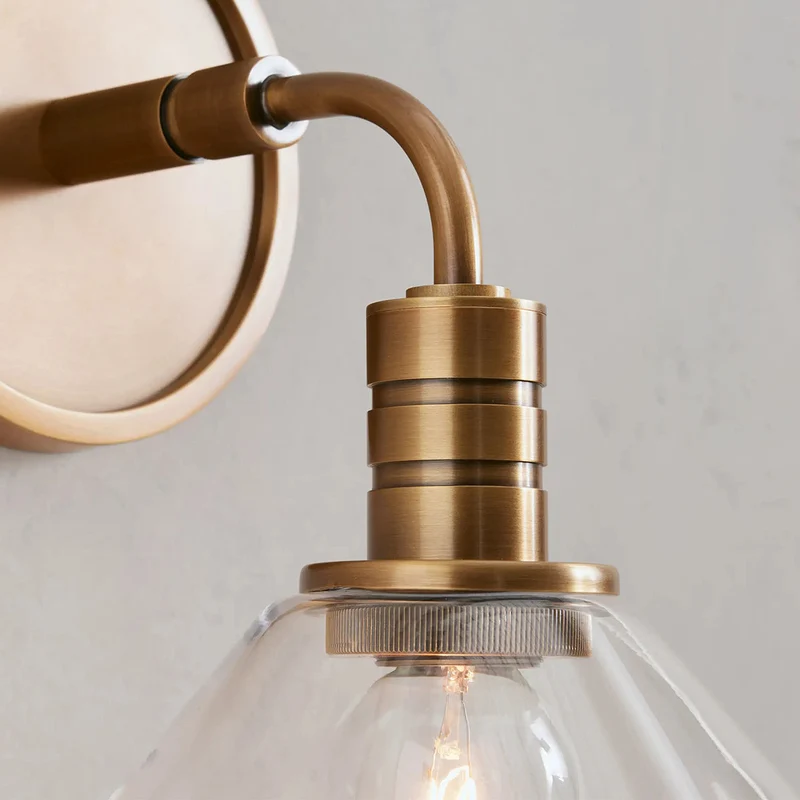 Industriële Wandlamp Staal met Glazen Kegel E12 Fitting Messing of Brons Modern Design Sfeervol Woonkamer | Sansoti