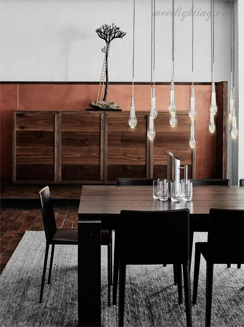 Lineaire Kroonluchter met Verstelbare LED-lampen Geschikt voor Eetkamer en Keuken Handgemaakt Glas Modern Design | Sansoti