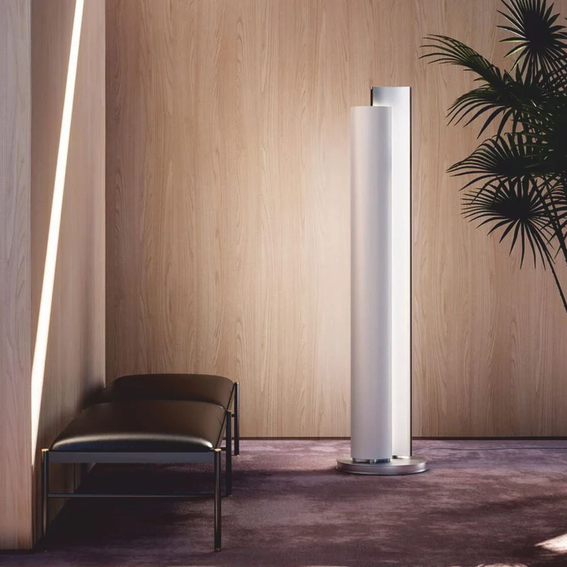 Casa Padrino Elektrische Luxus LED Säulenheizung Weiß / Silber H. 185,5 cm - Made in Italy