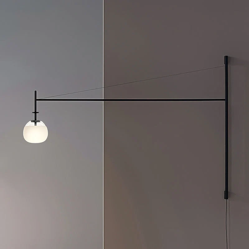 Verstelbare Wandlamp met Zwenkarm | Mondgeblazen Glazen Kap | Stekkermodel | Sansoti