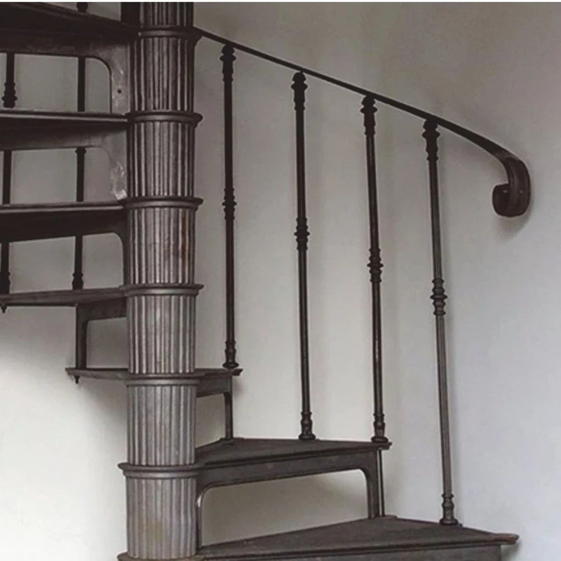 Casa Padrino Gusseisen Wendeltreppe mit Geländer rechte Seite Grau H. 289 cm - Rustikale Spiraltreppe
