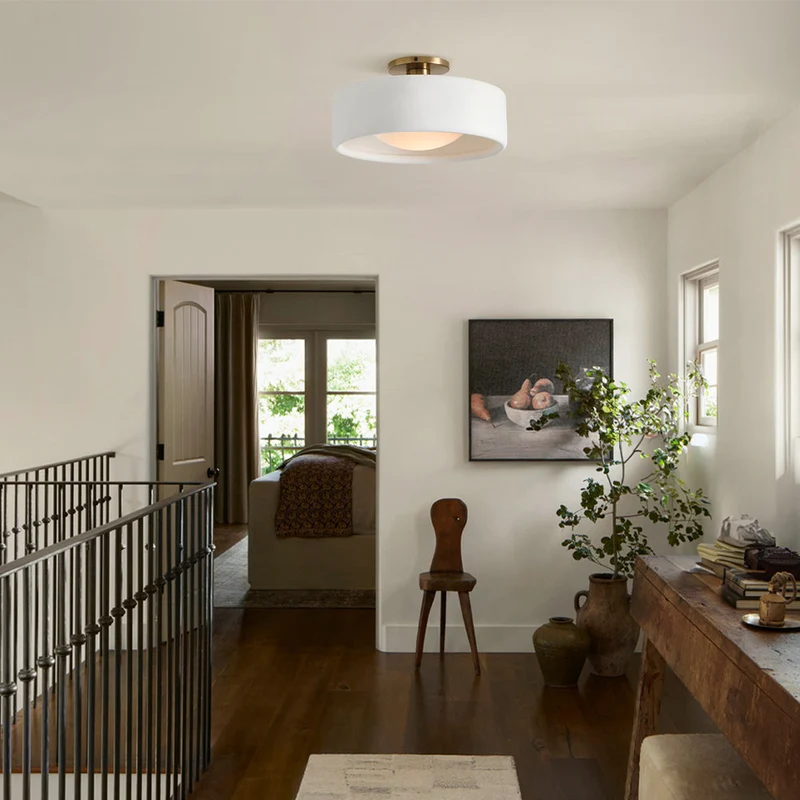 Keramische Plafondlamp Scandinavisch Design met Halfrond Porselein Kap | Sansoti