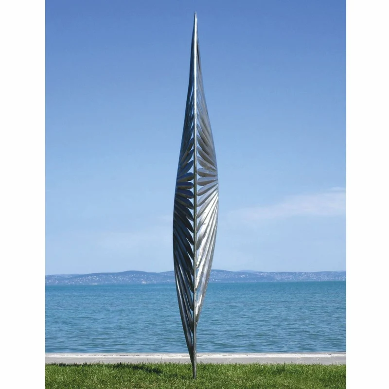 Casa Padrino Luxus Edelstahl Garten Deko Skulptur Silber H. 300 cm - Garten Skulpturen
