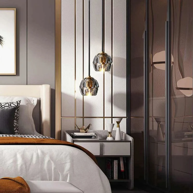 Glazen Hanglamp met Kristallen Bol Ø13cm Messing Zwart Nikkel Woonkamer Eetkamer Slaapkamer LED Verlichting | Sansoti