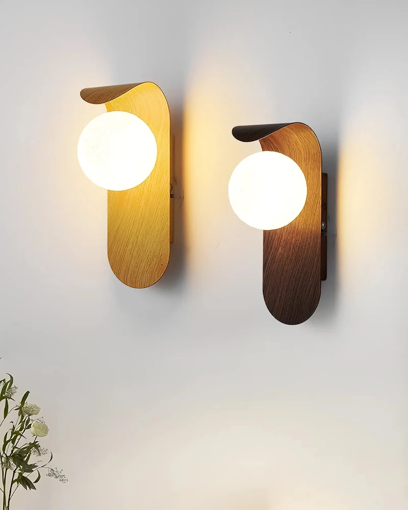 Wandlamp met Bol Kap G9 Fitting Walnoot Hout LED Verlichting Slaapkamer Gang Traphal Warm Licht Japandi Stijl | Sansoti