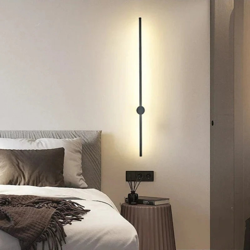 Minimalistische LED Wandlamp Aluminium 60-80cm Zwart Goud Woonkamer Slaapkamer Hal Modern Strak Design | Sansoti