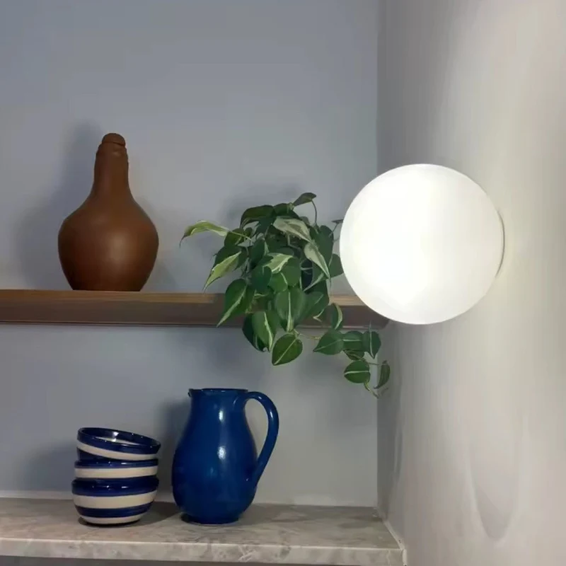 Wandlamp Bol Matglas G9 LED Wit 12-18cm Zwevend Design Moderne Verlichting voor Hal Badkamer Slaapkamer Woonkamer | Sansoti