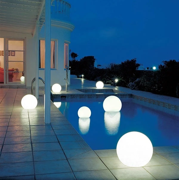 Oplaadbare LED Tuinbol met Afstandsbediening 16 Kleuren Sfeerverlichting voor Tuin Terras en Outdoor Decoratie | Sansoti