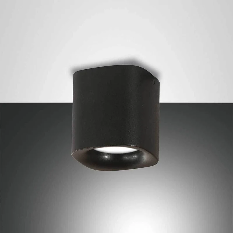 Smooth Spot aus Aluminium