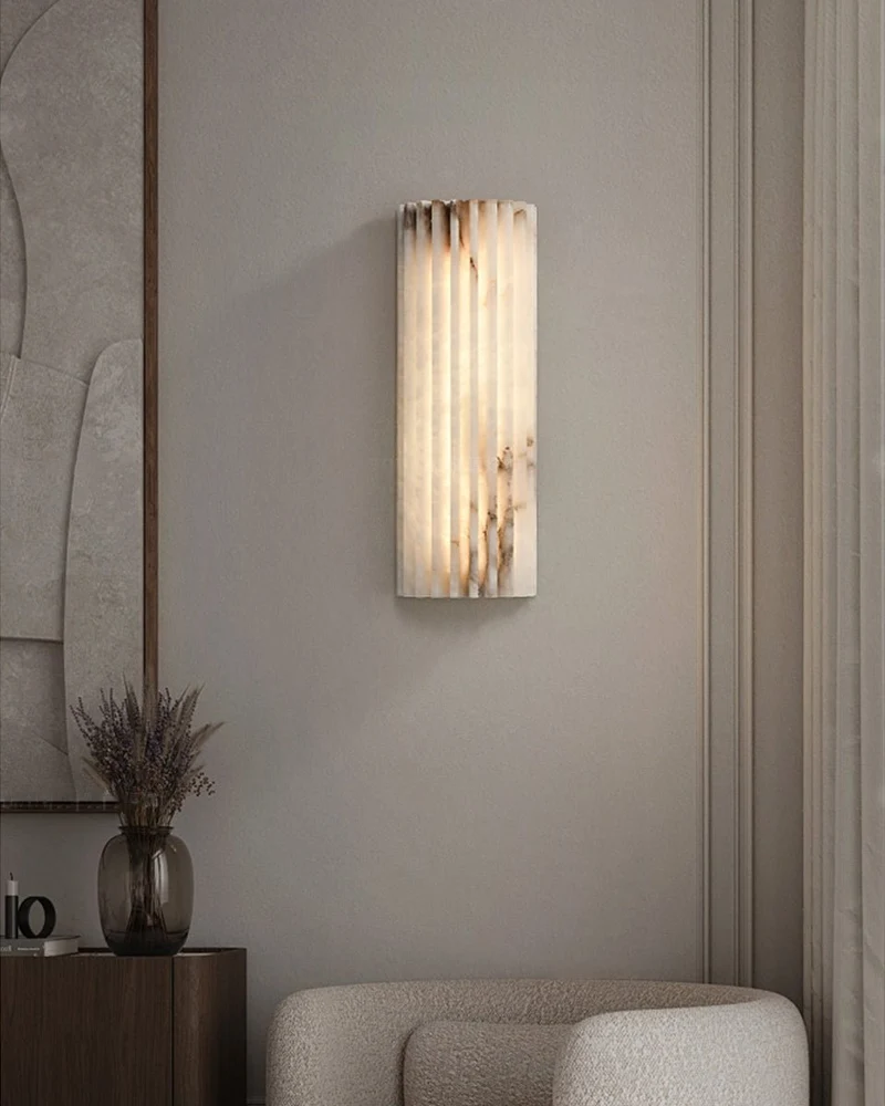 Alabaster Wandlamp Natuursteen – Geribbeld Design – Warm Licht – Scandinavische Stijl | Sansoti