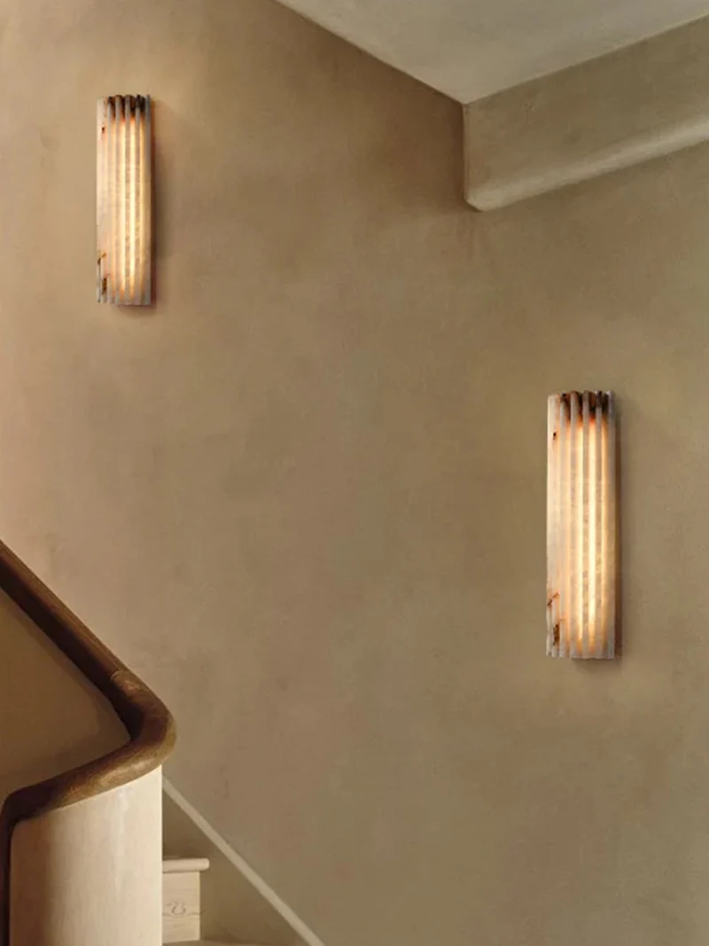 Alabaster Wandlamp Natuursteen – Geribbeld Design – Warm Licht – Scandinavische Stijl | Sansoti