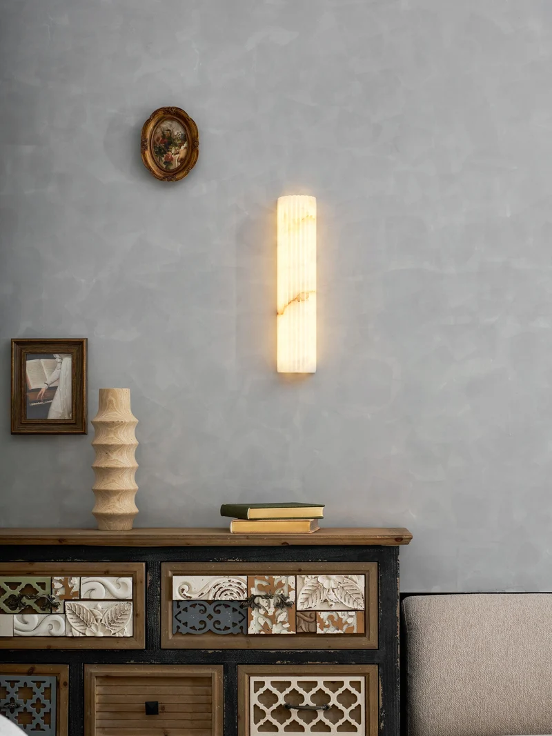 Alabaster Wandlamp Natuursteen – Geribbeld Design – Warm Licht – Scandinavische Stijl | Sansoti