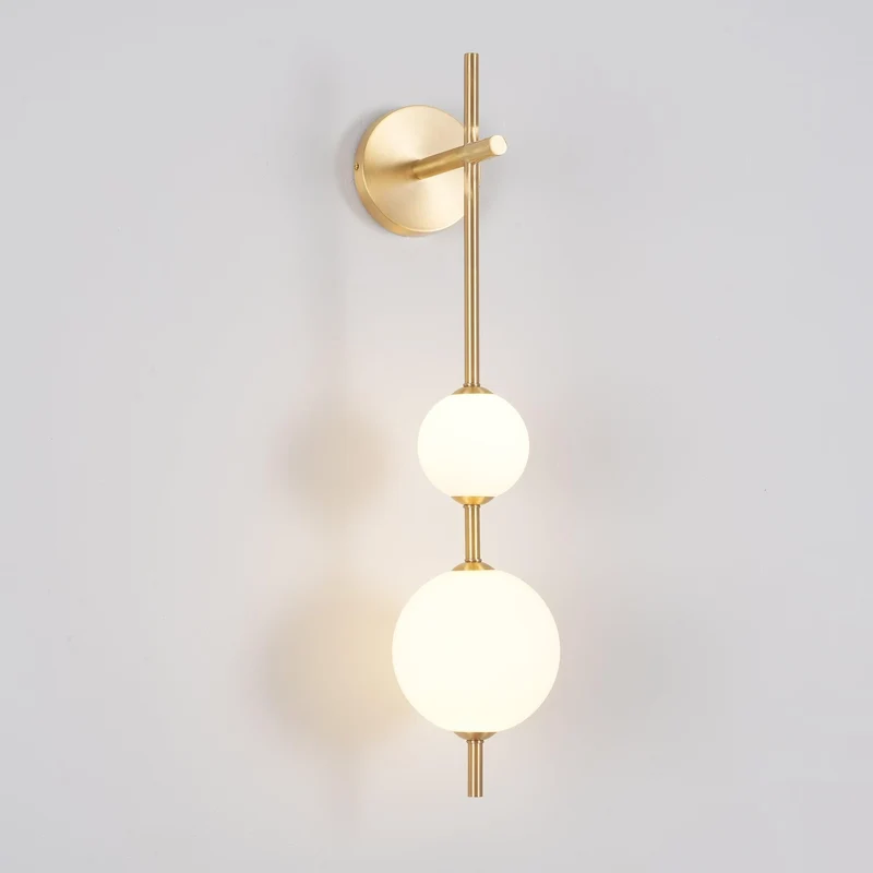 Verticale Glazen Bol Wandlamp – Moderne Wandverlichting met Gestapelde Bollen – Messing, Zwart of Nikkel – 3 Afmetingen | Sansoti