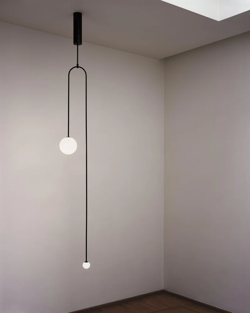 Mobiel Plafondlamp met Glazen Bollen – Modern Messing of Zwart Design – 9 Configuraties – G9 & G4 Fitting | Sansoti