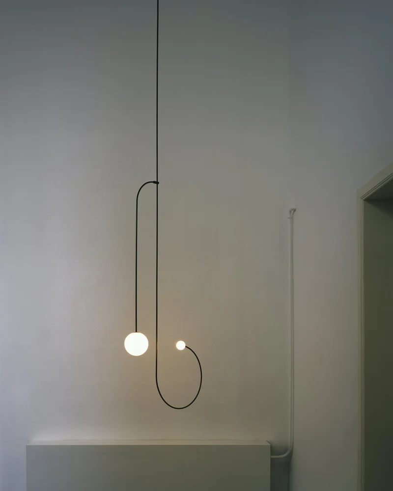 Mobiel Plafondlamp met Glazen Bollen – Modern Messing of Zwart Design – 9 Configuraties – G9 & G4 Fitting | Sansoti