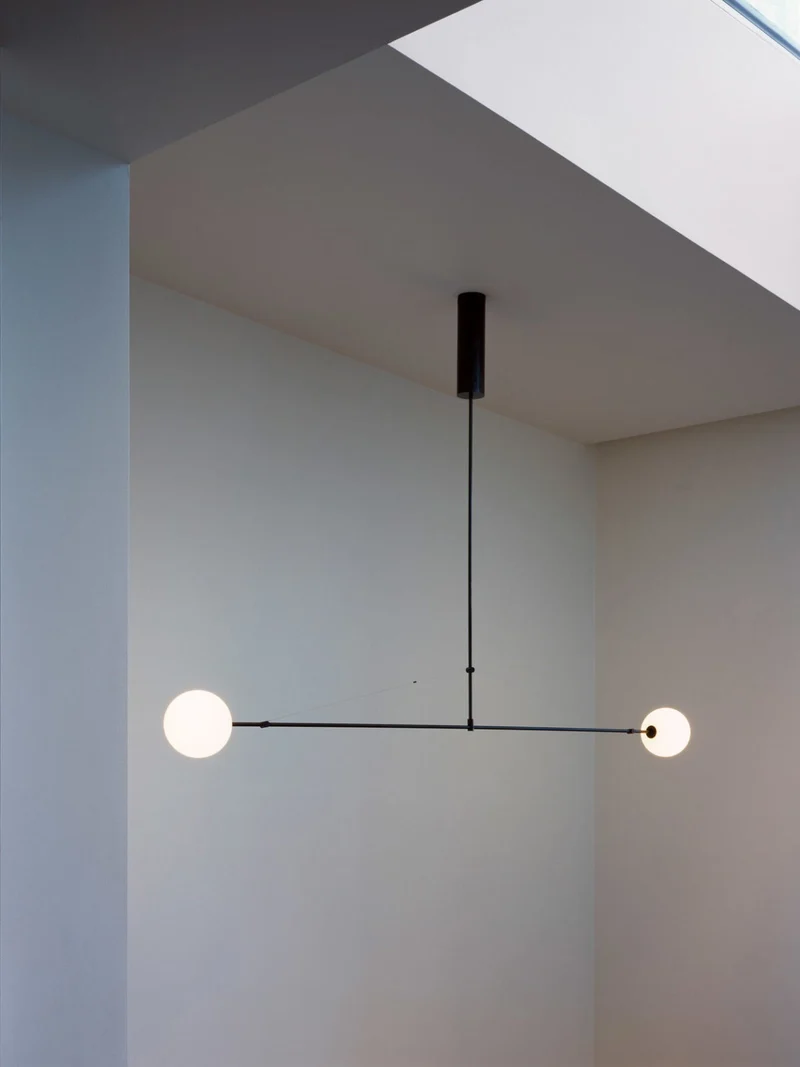 Mobiel Plafondlamp met Glazen Bollen – Modern Messing of Zwart Design – 9 Configuraties – G9 & G4 Fitting | Sansoti