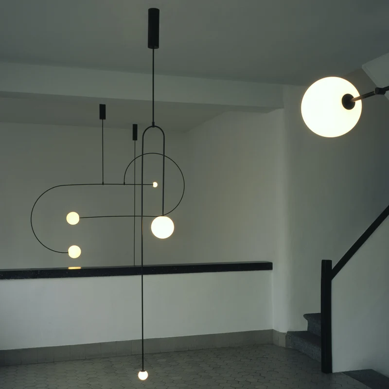 Mobiel Plafondlamp met Glazen Bollen – Modern Messing of Zwart Design – 9 Configuraties – G9 & G4 Fitting | Sansoti