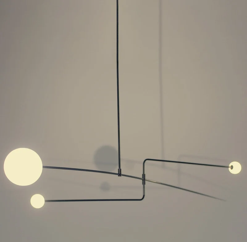 Mobiel Plafondlamp met Glazen Bollen – Modern Messing of Zwart Design – 9 Configuraties – G9 & G4 Fitting | Sansoti