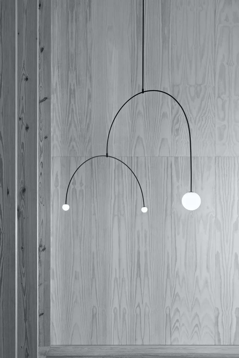 Mobiel Plafondlamp met Glazen Bollen – Modern Messing of Zwart Design – 9 Configuraties – G9 & G4 Fitting | Sansoti
