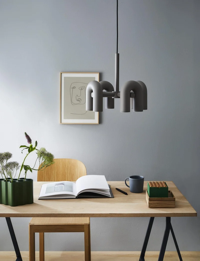 Modulaire Kroonluchter met U-Vormige Armen – Verstelbaar Design – Zwart, Grijs, Oranje of Blauw – 3, 4, 6 of 8 Lichtpunten – Modern Statement | Sansoti