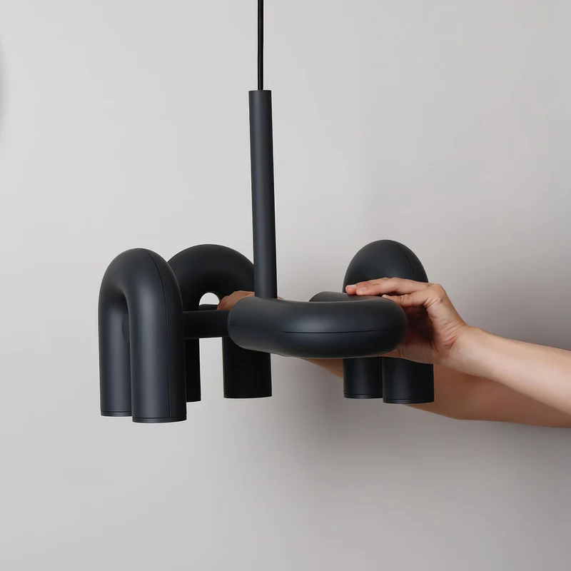 Modulaire Kroonluchter met U-Vormige Armen – Verstelbaar Design – Zwart, Grijs, Oranje of Blauw – 3, 4, 6 of 8 Lichtpunten – Modern Statement | Sansoti