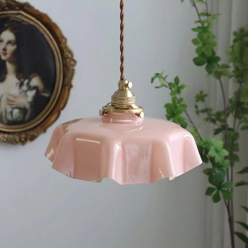 Geplooide Glazen Hanglamp met Messing Armatuur — Vintage Franse Stijl in Wit, Beige, Roze of Blauw — Verstelbare Kabel 150 cm | Sansoti