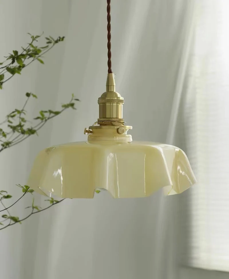Geplooide Glazen Hanglamp met Messing Armatuur — Vintage Franse Stijl in Wit, Beige, Roze of Blauw — Verstelbare Kabel 150 cm | Sansoti