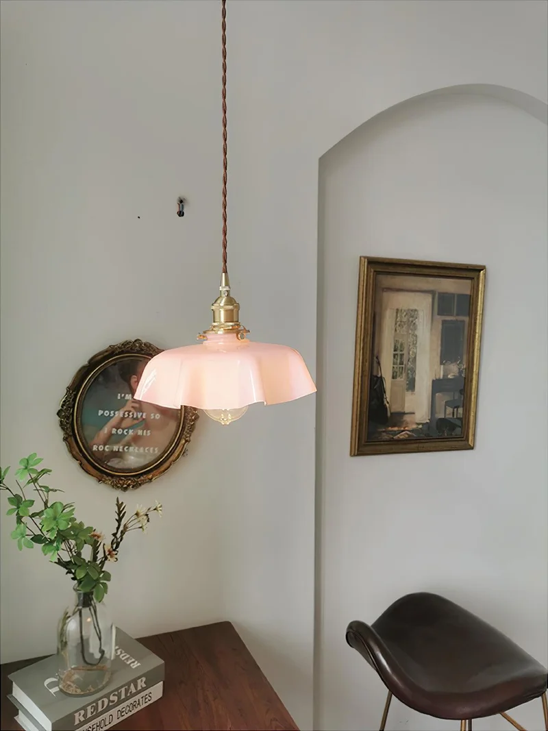 Geplooide Glazen Hanglamp met Messing Armatuur — Vintage Franse Stijl in Wit, Beige, Roze of Blauw — Verstelbare Kabel 150 cm | Sansoti