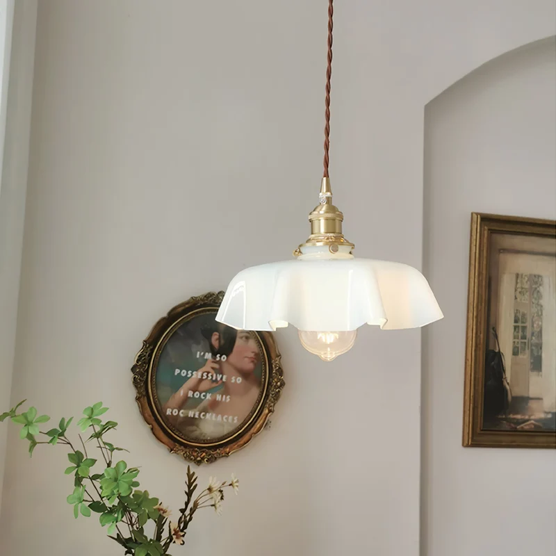 Geplooide Glazen Hanglamp met Messing Armatuur — Vintage Franse Stijl in Wit, Beige, Roze of Blauw — Verstelbare Kabel 150 cm | Sansoti