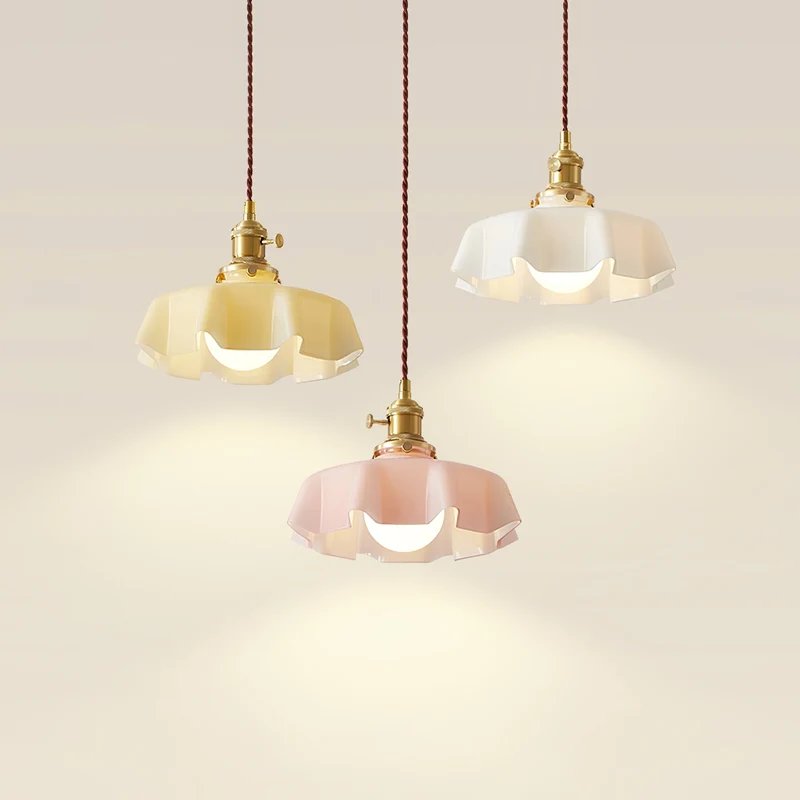 Geplooide Glazen Hanglamp met Messing Armatuur — Vintage Franse Stijl in Wit, Beige, Roze of Blauw — Verstelbare Kabel 150 cm | Sansoti
