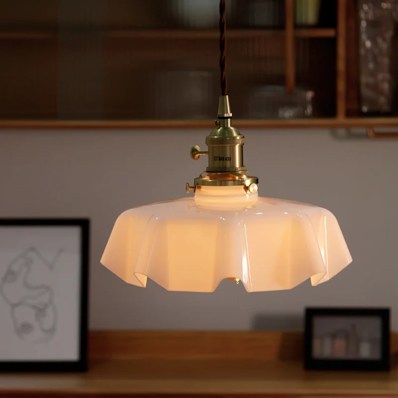 Geplooide Glazen Hanglamp met Messing Armatuur — Vintage Franse Stijl in Wit, Beige, Roze of Blauw — Verstelbare Kabel 150 cm | Sansoti