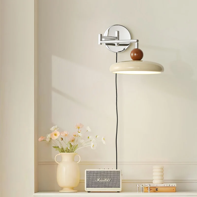 Ronde Plug-in Wandlamp – Scandinavisch Design met Geïntegreerde LED en 3 Kleurtemperaturen | Sansoti