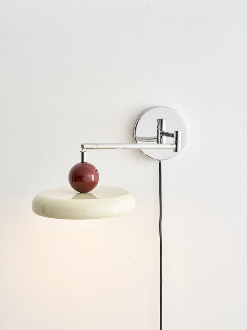 Ronde Plug-in Wandlamp – Scandinavisch Design met Geïntegreerde LED en 3 Kleurtemperaturen | Sansoti