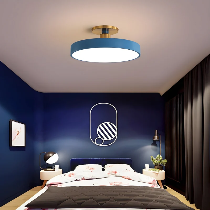Isla Plafondlamp — Ronde Flush-Mount LED Plafonnière met Zwart Metalen Armatuur en Witte Diffuser | Ideaal voor Eetkamers, Kantoren en Moderne Interieurs | Verkrijgbaar in Zes Kleuren | Sansoti