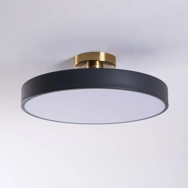 Isla Plafondlamp — Ronde Flush-Mount LED Plafonnière met Zwart Metalen Armatuur en Witte Diffuser | Ideaal voor Eetkamers, Kantoren en Moderne Interieurs | Verkrijgbaar in Zes Kleuren | Sansoti