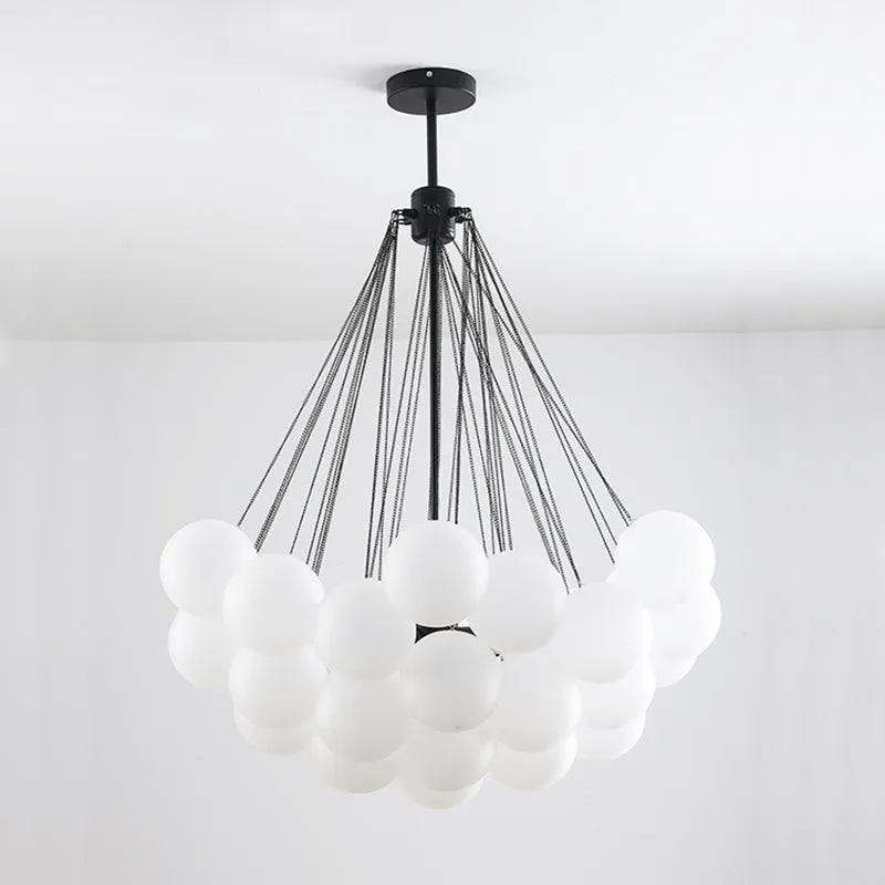 Handbewerkte Glazen Bollenkandelaar met Natuurlijke Lichtverstrooiing – Elegante 19th-Century Glastechniek voor Warme Sfeer | Sansoti