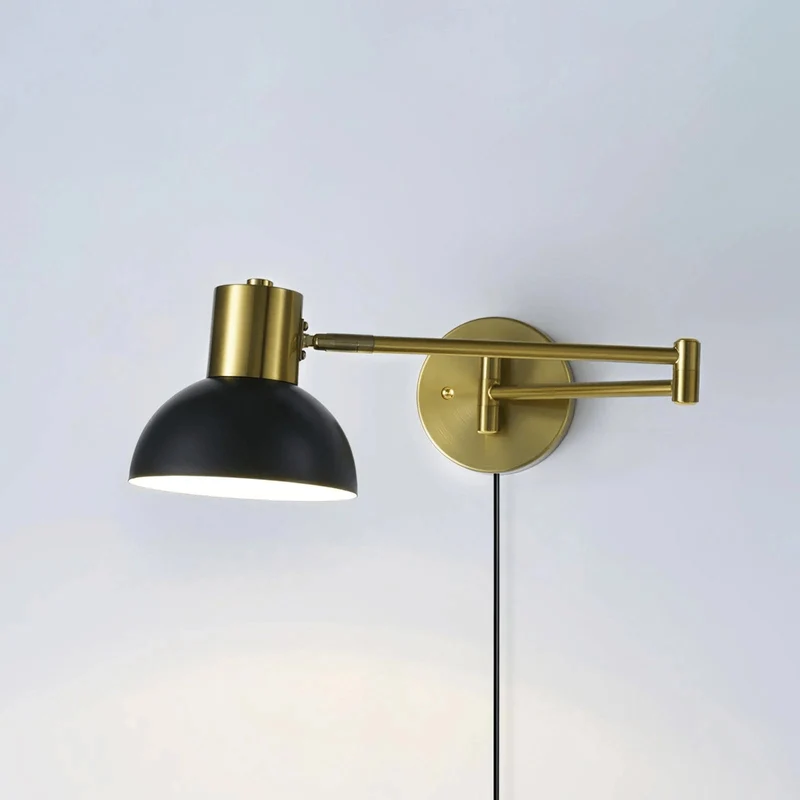 Verstelbare Wandlamp met Plug | Draaibare Arm en Zwenkkap | Perfect voor Slaapkamer en Leeshoek | Sansoti