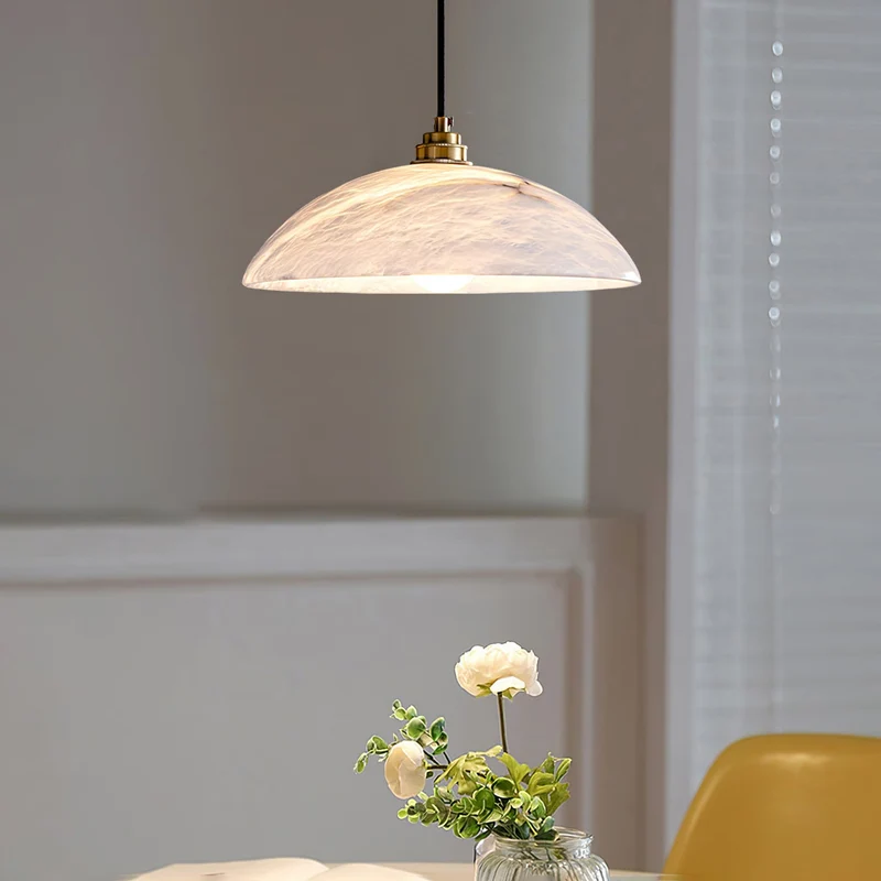 Koepelvormige Hanglamp Albast met Koperen Fitting – Ø30cm & Ø40cm – Natuursteen – Warme Uitstraling Eetkamer Keuken Woonkamer | Sansoti