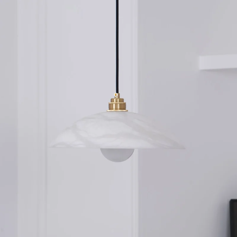 Koepelvormige Hanglamp Albast met Koperen Fitting – Ø30cm & Ø40cm – Natuursteen – Warme Uitstraling Eetkamer Keuken Woonkamer | Sansoti