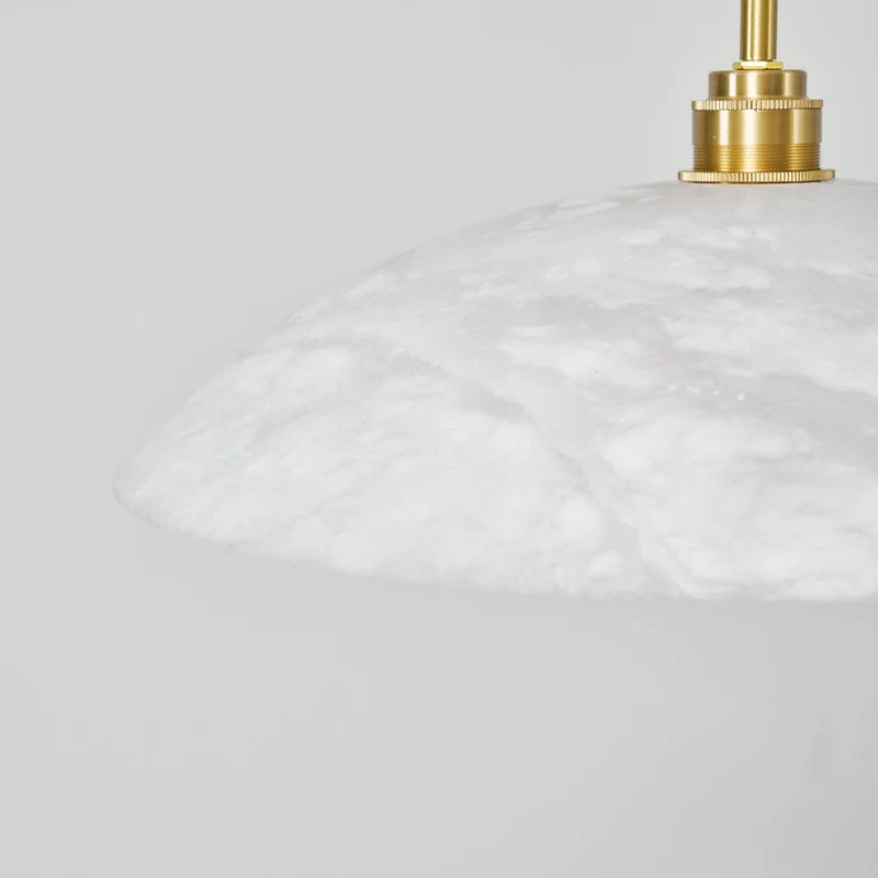 Koepelvormige Hanglamp Albast met Koperen Fitting – Ø30cm & Ø40cm – Natuursteen – Warme Uitstraling Eetkamer Keuken Woonkamer | Sansoti