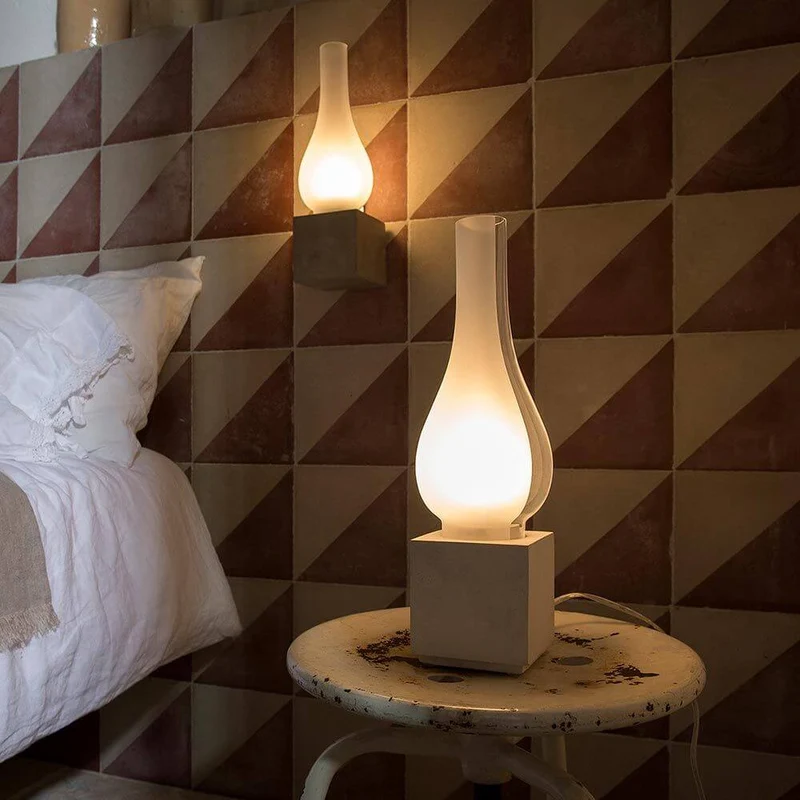 Karman Amarcord Tischlampe