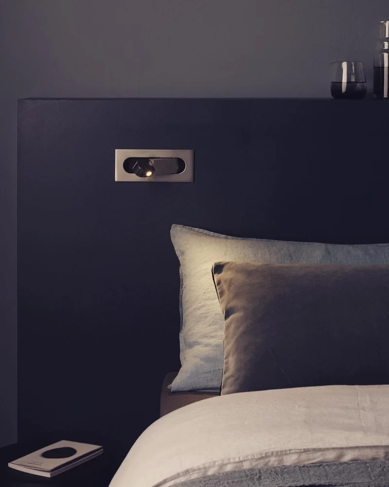 LED wandlamp met verborgen schakelaar – druk in, druk uit – verstelbare kop voor leeslicht naast bed | Sansoti