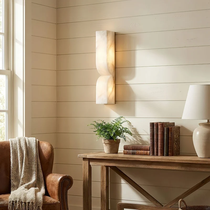 Natuursteen Wandlamp – Massief Alabaster met Organische Vormgeving & Warm Licht | Sansoti