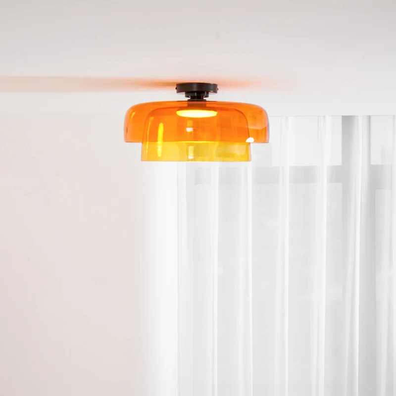 Lagen Plafondlamp met Glazen Schijven | Warm Getint Glas | Scandinavische Elegantie | Subtiel Gelaagd Licht | Moderne Plafondverlichting | Dimbare Versie Beschikbaar | Design Plafondlamp | Meerlaags Glasdesign | Natuurlijk Lichtgevoel | Sansoti